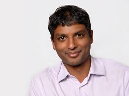 Headshot of Amar Breckenridge